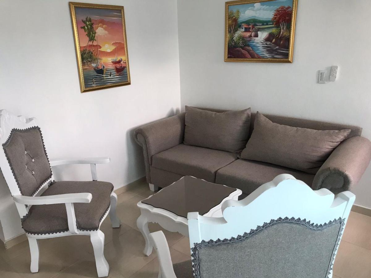 Apartamento Los Rieles Santiago De Los Caballeros Exterior photo